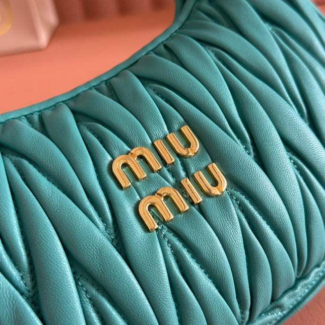 WANDER MATELASSÉ HANDBAG 23 IN LAGOON BLUE LAMBSKIN