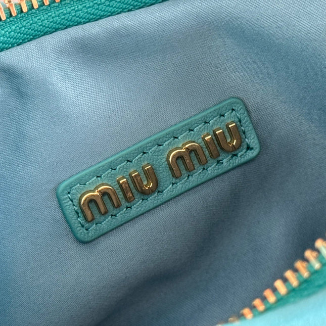 WANDER MATELASSÉ HANDBAG 23 IN LAGOON BLUE LAMBSKIN