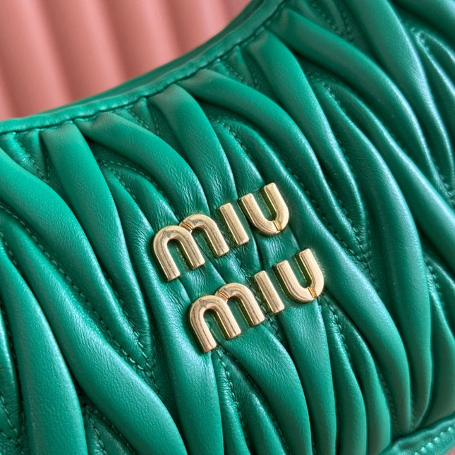 WANDER MATELASSÉ HANDBAG 23 IN PINE GREEN LAMBSKIN