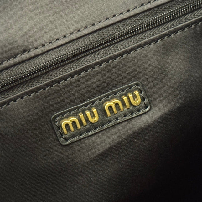 LARGE HOBO TOTE BAG 60 IN BLACK CALFSKIN