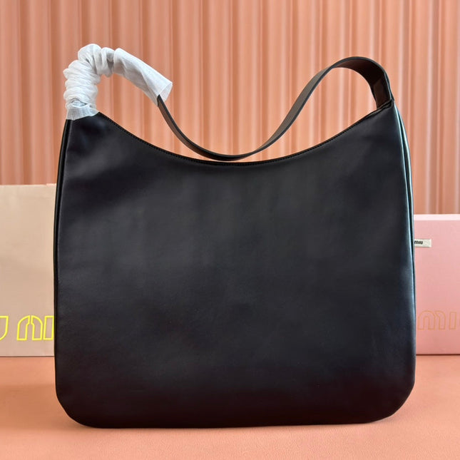 LARGE HOBO TOTE BAG 60 IN BLACK CALFSKIN