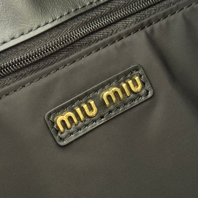 LARGE HOBO TOTE BAG 46 IN BLACK CALFSKIN