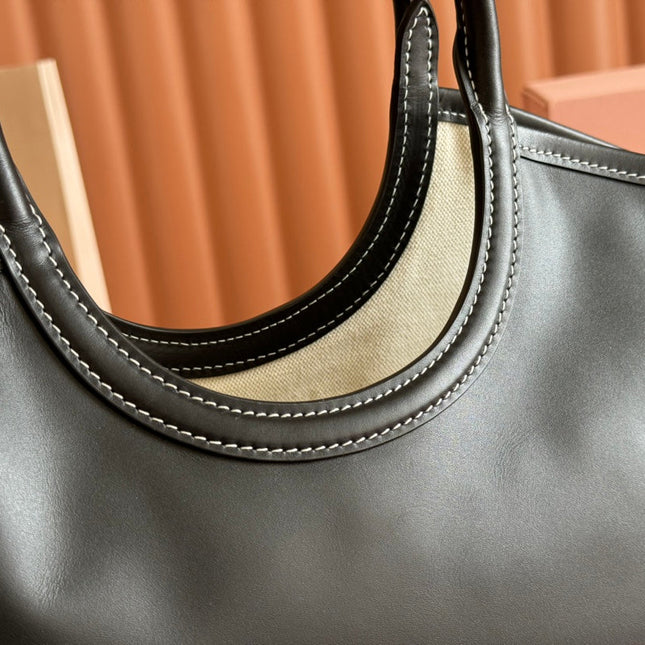 LARGE HOBO 28 TOTE IN BLACK CALFSKIN