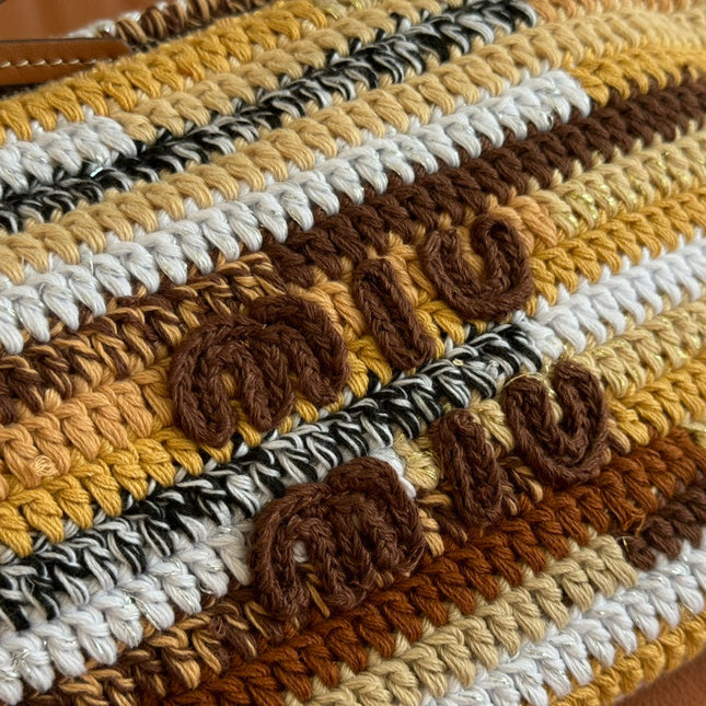 CROCHET SHOULDER BAG 25.5 NATURAL COLOUR-BLOCK WOOL WITH BROWN STRAP CALFSKIN