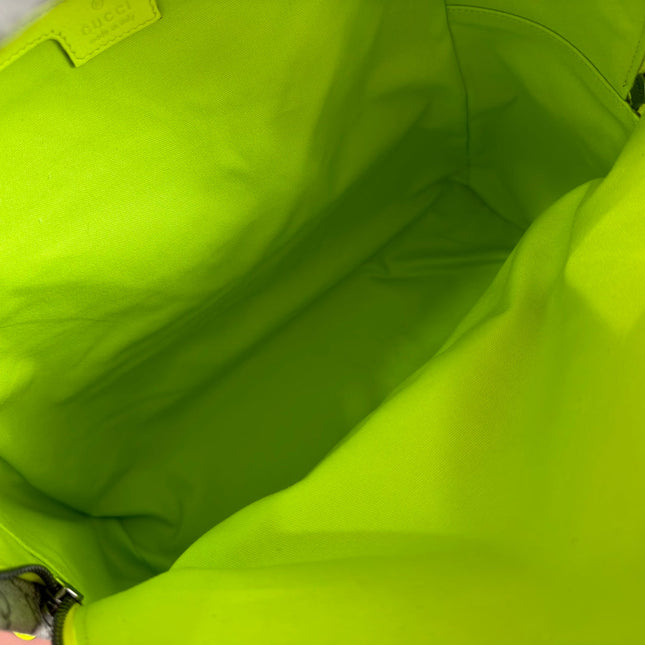 GUCCI MEDIUM BACKPACK WITH PRINT 41 LIME GREEN IN CALFSKIN