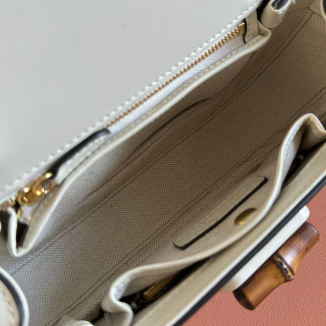 GUCCI BAMBOO MINI BAG 21 WHITE IN CALFSKIN