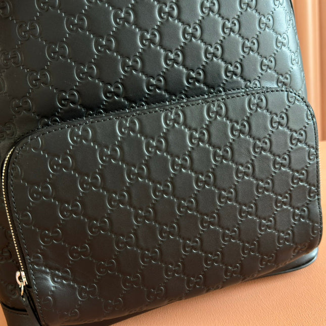 EMBOSSED BACKPACK 40 IN BLACK CALFSKIN SILVER HARDWARE