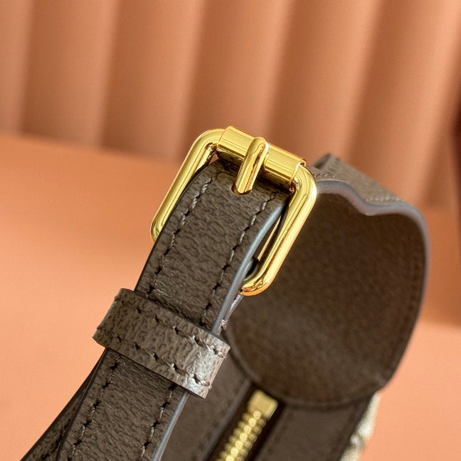 GG SUPREME SHOULDER BAG 20 BROWN IN CANVAS LOGO GOLD HARDWARE