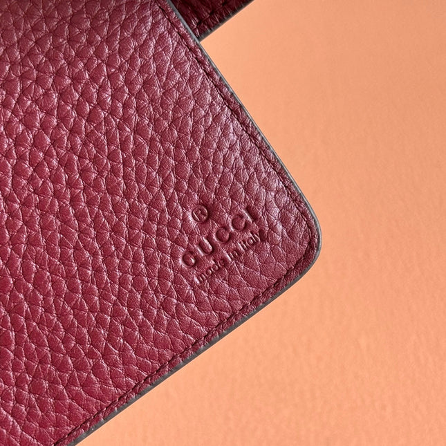 GG 25S MARMONT WALLET 13 IN RED CALFSKIN GOLD HARDWARE