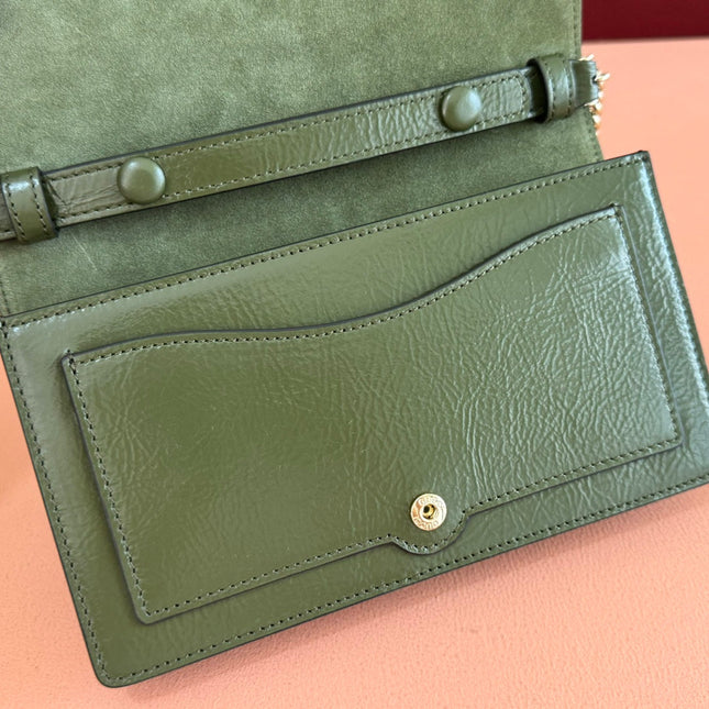 GUCCI 25S DIONYSUS WALLET ON CHAIN 20 IN GREEN GLOSSY CALFSKIN