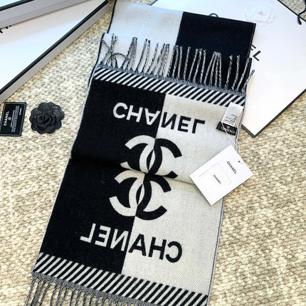 SCARF 184 CM IN BLACK MIX WHITE MERINO WOOL 393120