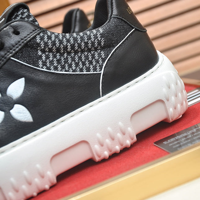 LV TRAINER BLACK CALFSKIN AND DENIM