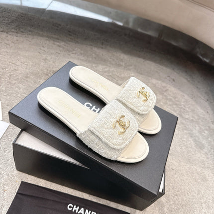 PLATFORM SLIPPERS LOGO IN WHITE TWEED AND LAMBSKIN