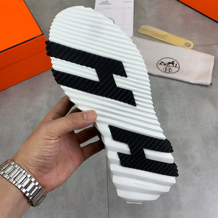HM INCREASE SNEAKER NAVY CALFSKIN