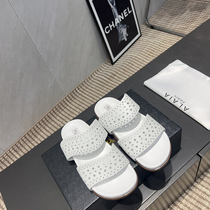 ALAIA CHUNKY TWO-STRAP SLIDES 25S IN WHITE CALFSKIN