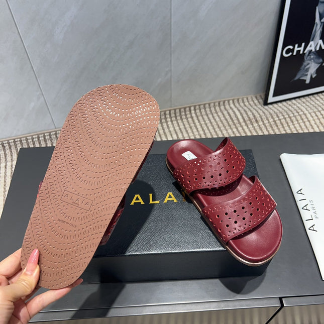 ALAIA CHUNKY TWO-STRAP SLIDES 25S IN DARK RED CALFSKIN