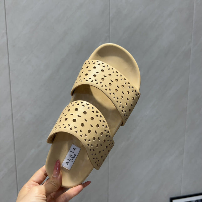 ALAIA CHUNKY TWO-STRAP SLIDES 25S IN BEIGE CALFSKIN