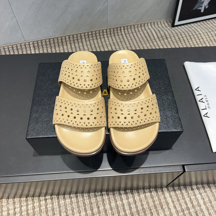 ALAIA CHUNKY TWO-STRAP SLIDES 25S IN BEIGE CALFSKIN
