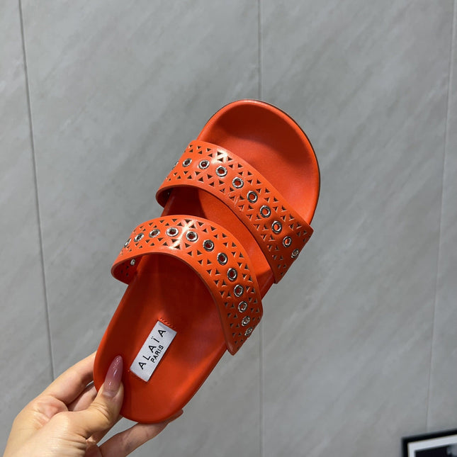 ALAIA DOUBLE-STRAP SANDALS 25S IN ORANGE CALFSKIN