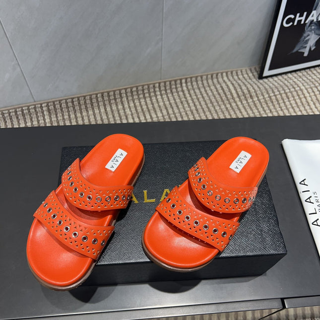 ALAIA DOUBLE-STRAP SANDALS 25S IN ORANGE CALFSKIN