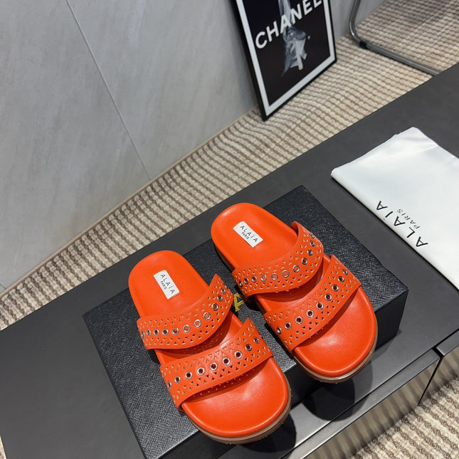 ALAIA DOUBLE-STRAP SANDALS 25S IN ORANGE CALFSKIN