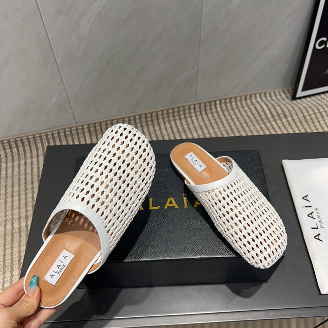 ALAIA WOVEN FLAT SHOES IN WHITE CALFSKIN STYLE 4