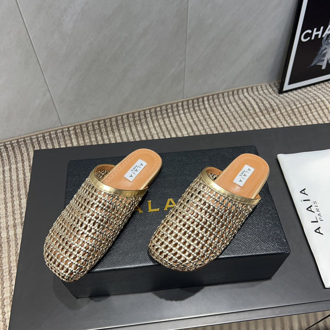 ALAIA WOVEN FLAT SHOES IN GOLD CALFSKIN STYLE 2