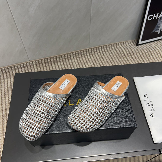 ALAIA WOVEN FLAT SHOES IN SILVER CALFSKIN STYLE 1