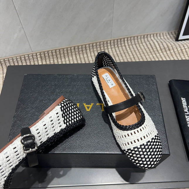 ALAIA MARY JANE FLATS WOVEN PATTERN 25S IN WHITE MIX BLACK CALFSKIN