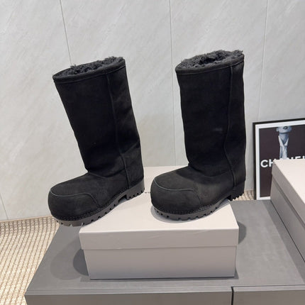 BALENCIAGA 25S BOOTS PLATFORM HEEL IN BLACK SUEDE STYLE 5