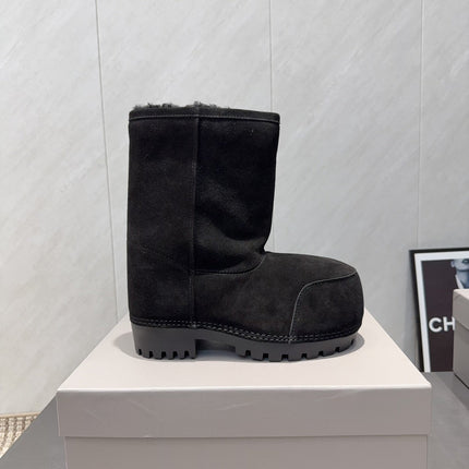 BALENCIAGA 25S LOW ANKLE BOOTS PLATFORM HEEL IN BLACK SUEDE STYLE 9