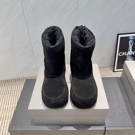 BALENCIAGA 25S LOW ANKLE BOOTS PLATFORM HEEL IN BLACK SUEDE STYLE 9