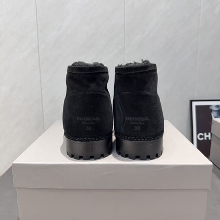 BALENCIAGA 25S LOW ANKLE BOOTS PLATFORM HEEL IN BLACK SUEDE STYLE 8
