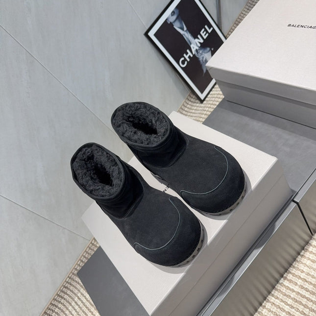 BALENCIAGA 25S LOW ANKLE BOOTS PLATFORM HEEL IN BLACK SUEDE STYLE 8