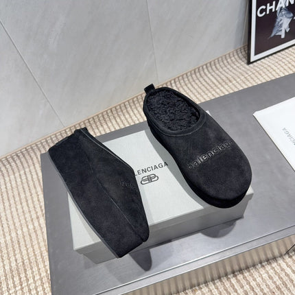 BALENCIAGA 25S AURALEE SLIP-ON 50 MM IN BLACK SUEDE STYLE 4