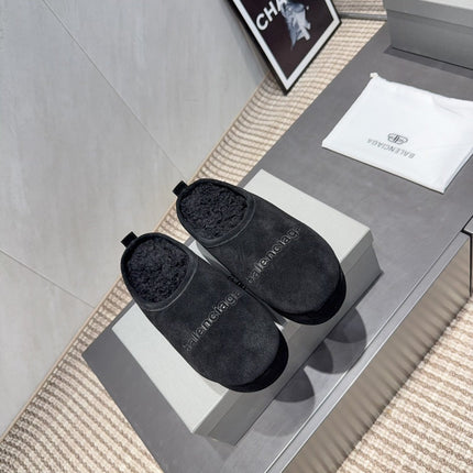 BALENCIAGA 25S AURALEE SLIP-ON 50 MM IN BLACK SUEDE STYLE 4