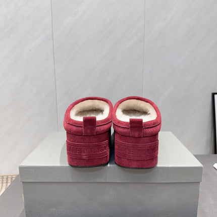 BALENCIAGA 25S AURALEE SLIP-ON 50 MM IN DEEP WINE RED SUEDE STYLE 2