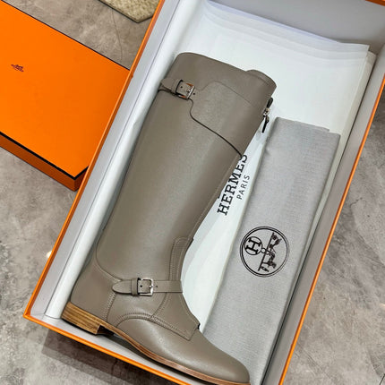 HM 25S RIDING BOOTS IN GREY LAMBSKIN WITH SILVER HARDWARE