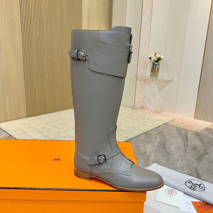 HM 25S RIDING BOOTS IN GREY LAMBSKIN WITH SILVER HARDWARE