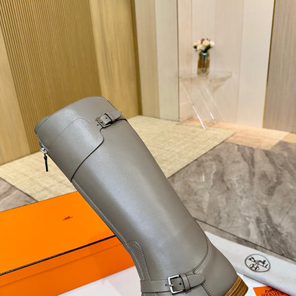 HM 25S RIDING BOOTS IN GREY LAMBSKIN WITH SILVER HARDWARE