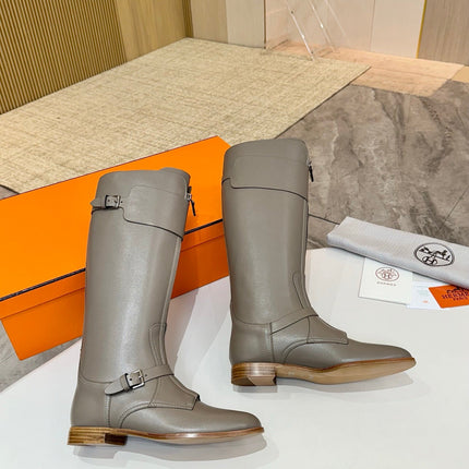 HM 25S RIDING BOOTS IN GREY LAMBSKIN WITH SILVER HARDWARE