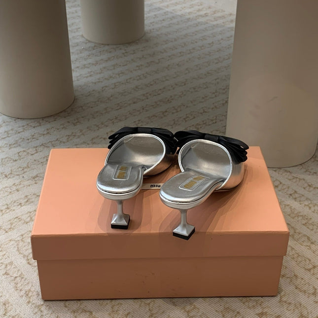 Silver Mid - Heels With Black Bow Calfskin