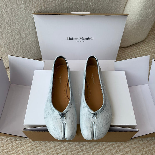 SL TABI BALLERINA FLAT PASTEL LAMBSKIN