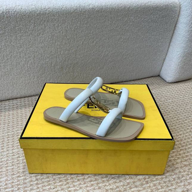 FENDI O'LOCK SLIDES WHITE CALFSKIN WITH GOLD HARDWARE