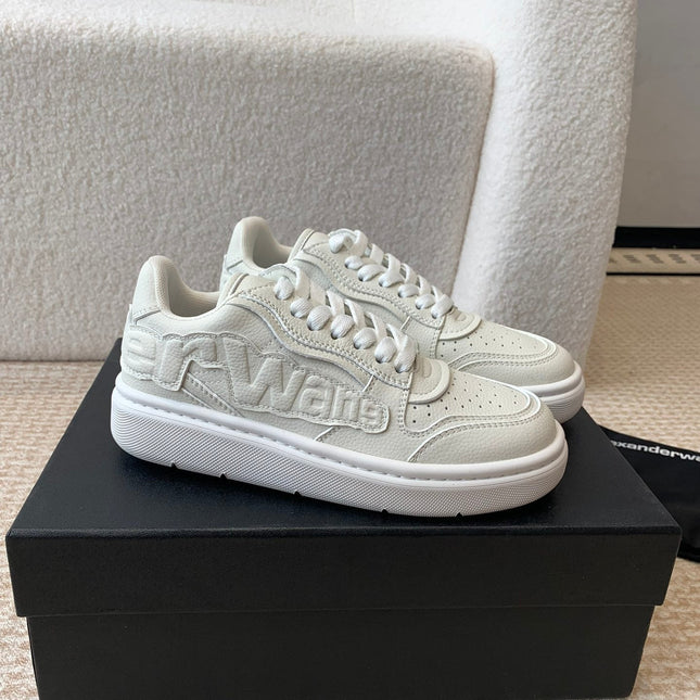 SNEAKER WITH LOGO IN BEIGE PUFF PEBBLE LEATHER