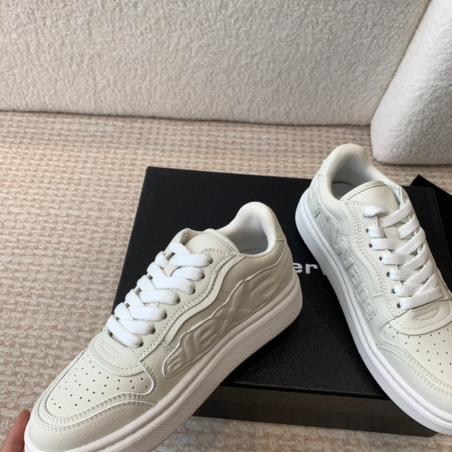 SNEAKER WITH LOGO IN BEIGE PUFF PEBBLE LEATHER