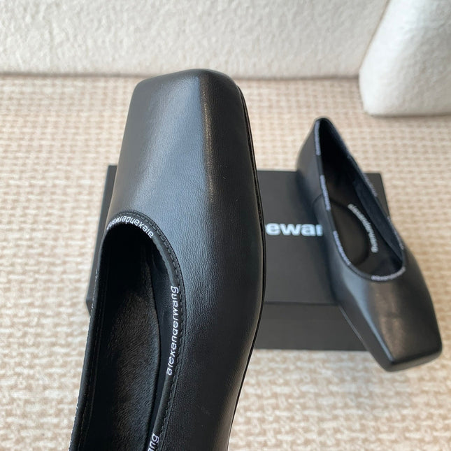 SQUARE-TOE BALLET FLAT IN BLACK LAMBSKIN