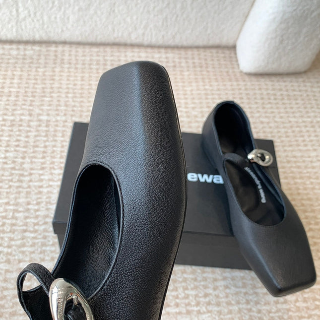 SQUARE-TOE MARY JANE IN BLACK LAMBSKIN