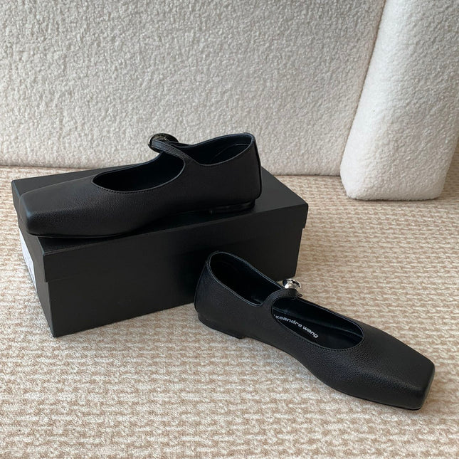 SQUARE-TOE MARY JANE IN BLACK LAMBSKIN