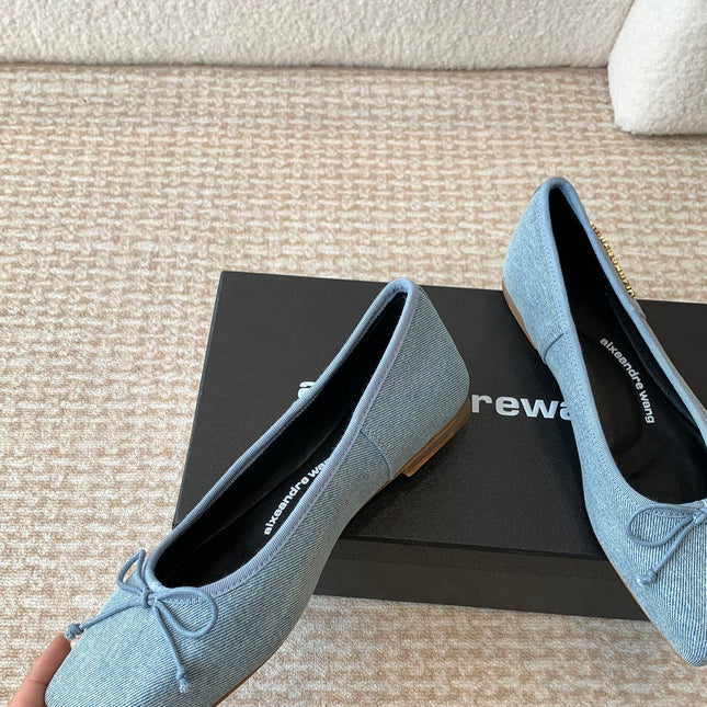 SQUARE-TOE BALLET FLAT IN LIGHT BLUE DENIM FABRIC WITH BOW